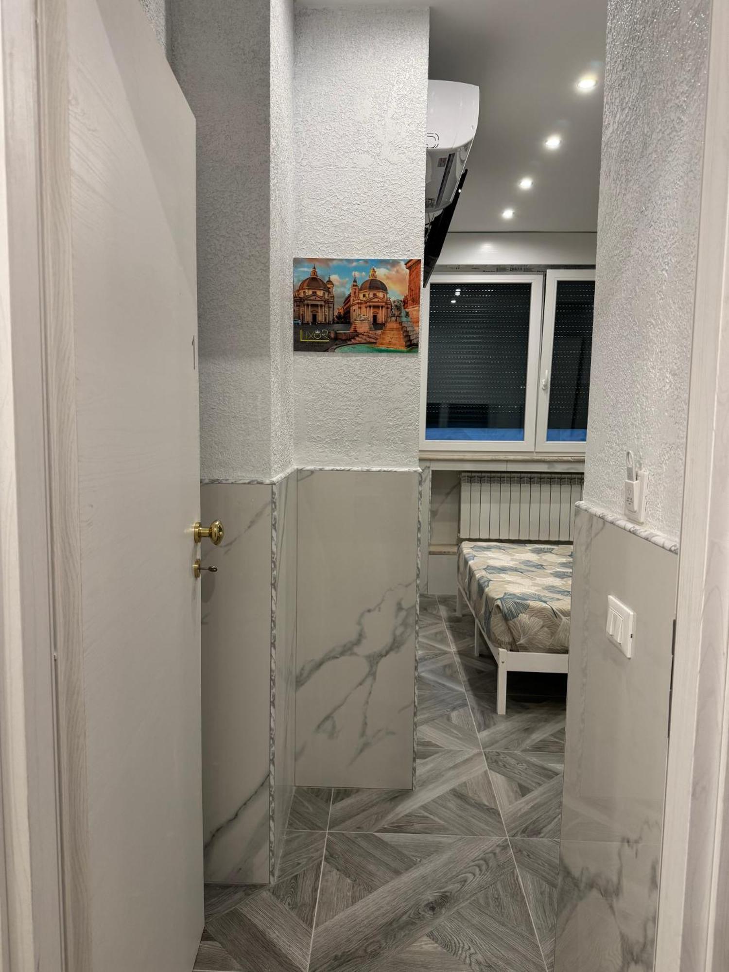 Luxor Eco Roma Casa E Appartamento Per Vacanze In Centro Piazza Bologna, Colosseo, Piazza Di Spagna, Vaticano, San Pietro, Sapienza, Fontana Di Trevi, Piazza Navona, Trastevere, Tiburtina, Termini, Aeroporto 외부 사진