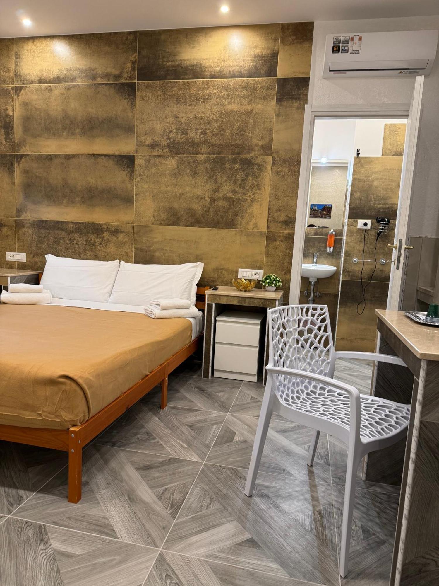 Luxor Eco Roma Casa E Appartamento Per Vacanze In Centro Piazza Bologna, Colosseo, Piazza Di Spagna, Vaticano, San Pietro, Sapienza, Fontana Di Trevi, Piazza Navona, Trastevere, Tiburtina, Termini, Aeroporto 외부 사진
