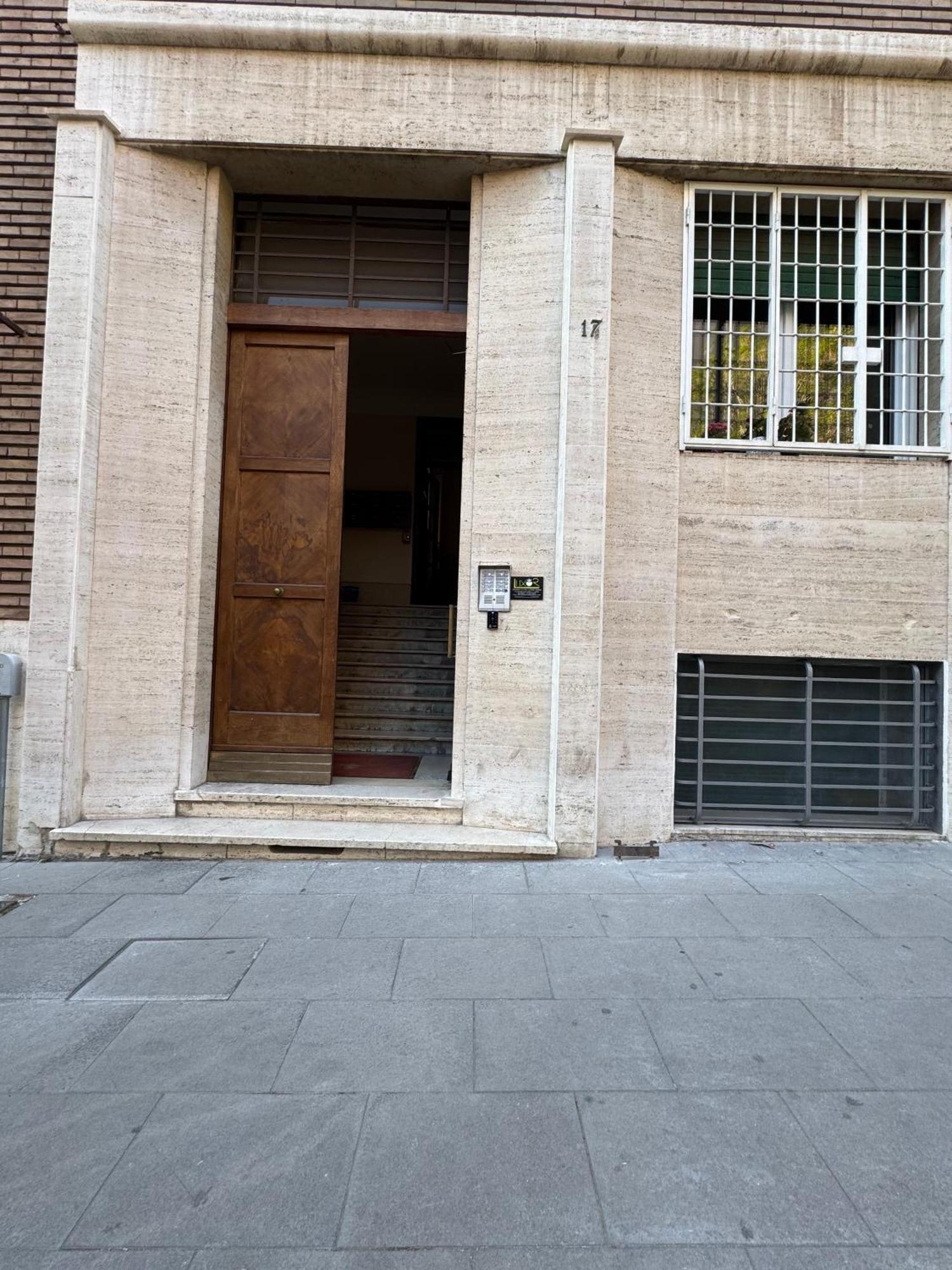 Luxor Eco Roma Casa E Appartamento Per Vacanze In Centro Piazza Bologna, Colosseo, Piazza Di Spagna, Vaticano, San Pietro, Sapienza, Fontana Di Trevi, Piazza Navona, Trastevere, Tiburtina, Termini, Aeroporto 외부 사진